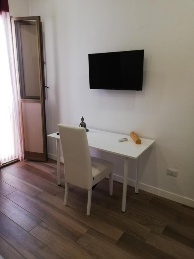 Casa Di Edo Bed & Breakfast Brindisi Dış mekan fotoğraf