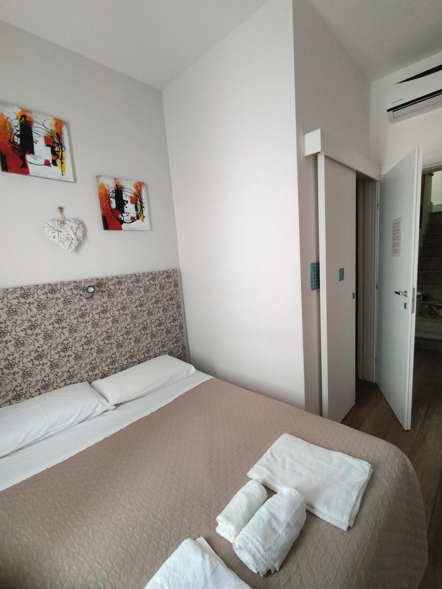 Casa Di Edo Bed & Breakfast Brindisi Dış mekan fotoğraf